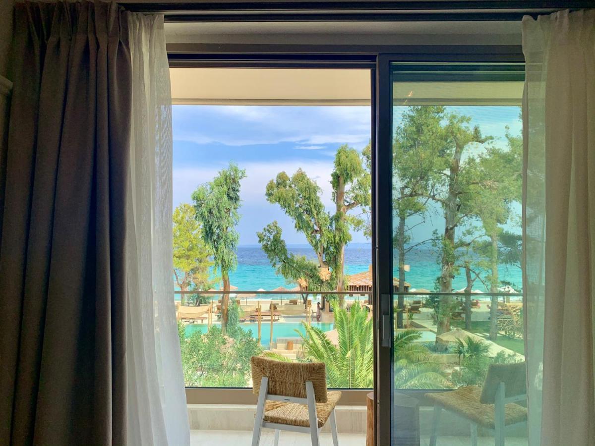 Executive Suite mit Meerblick und Whirlpool im Innenbereich