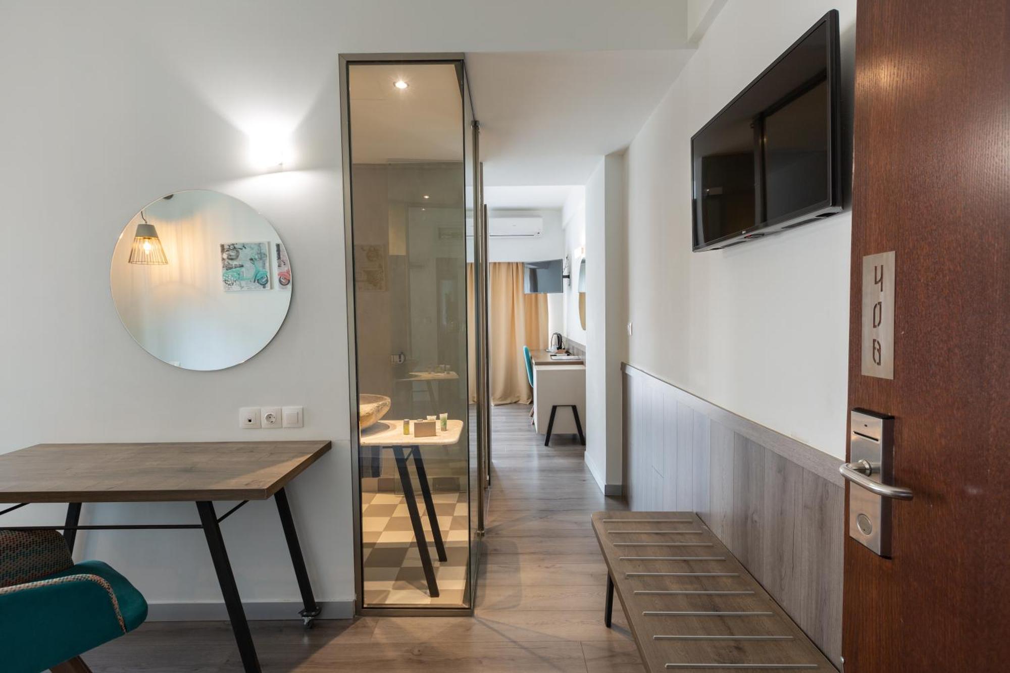 Junior Suite,1273425307:JPEG
