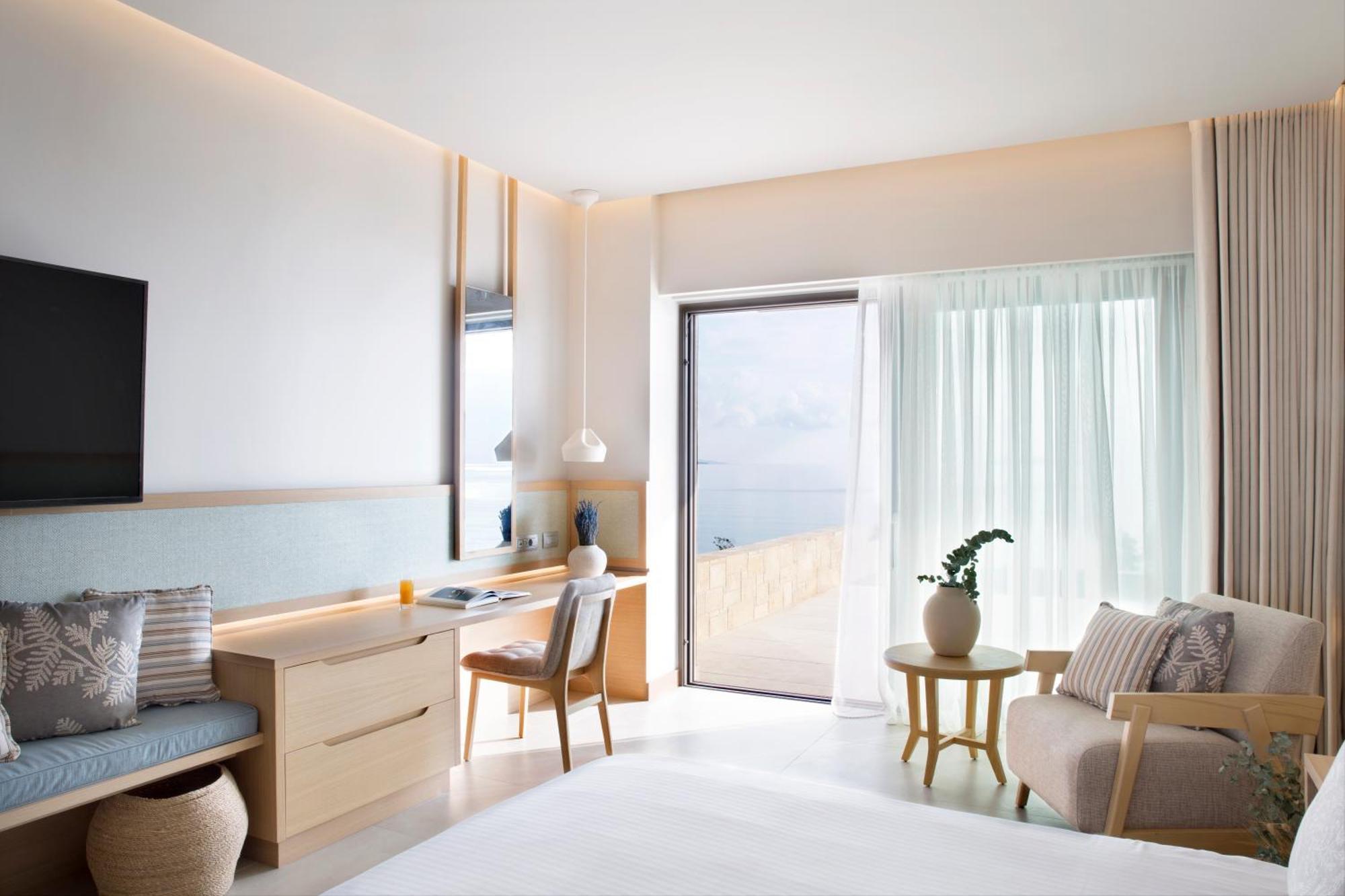 Deluxe Zimmer mit eigenem Pool – Meerseite
