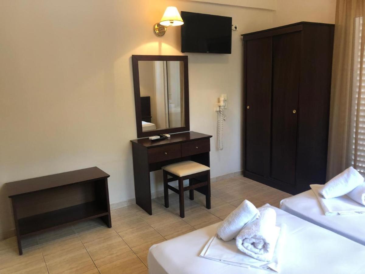 Standard Double or Twin Room Sea View,1661650108:JPEG
