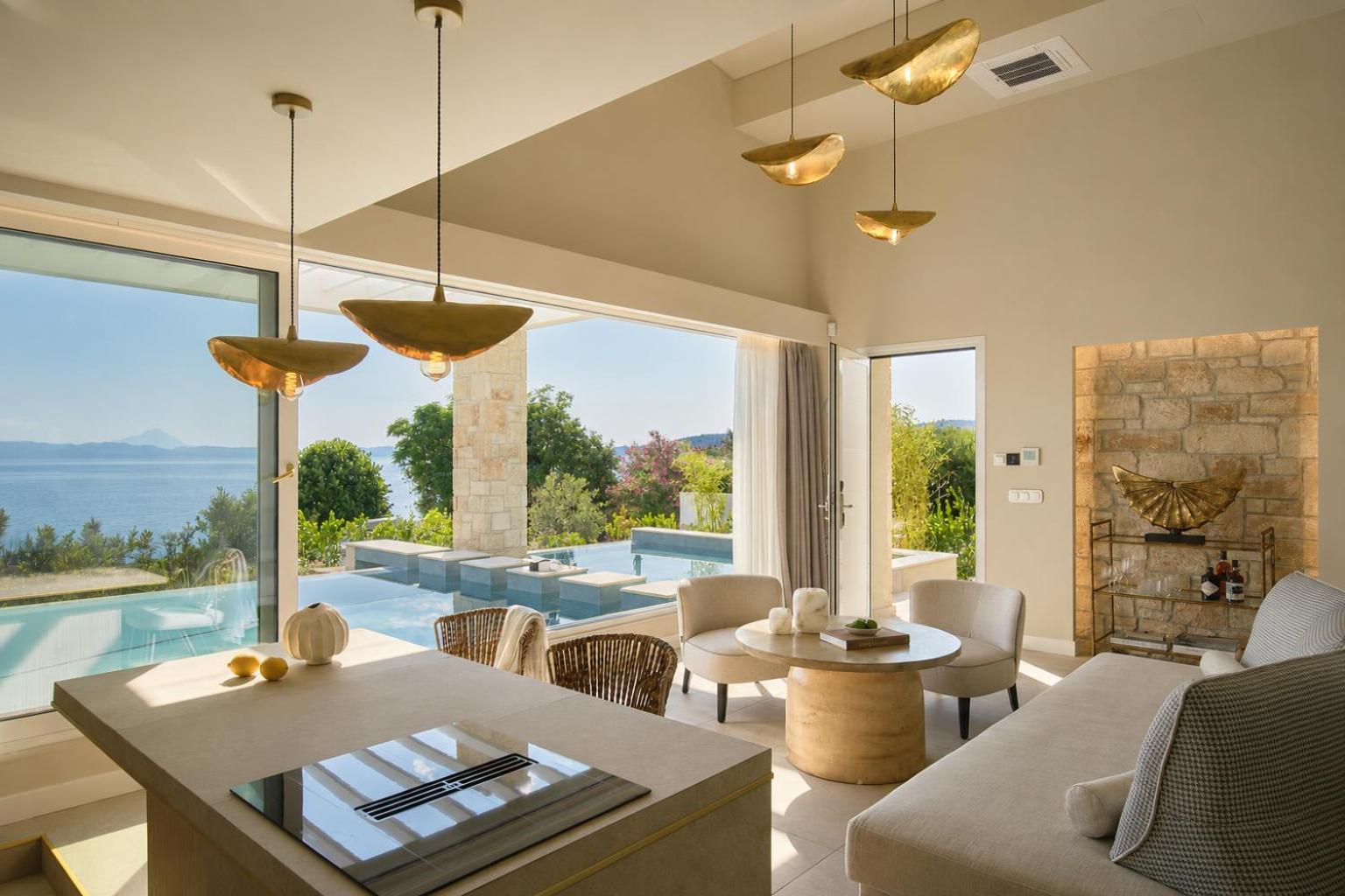 Villa Kappa Beach Front 3 Bedroom with heated private pool