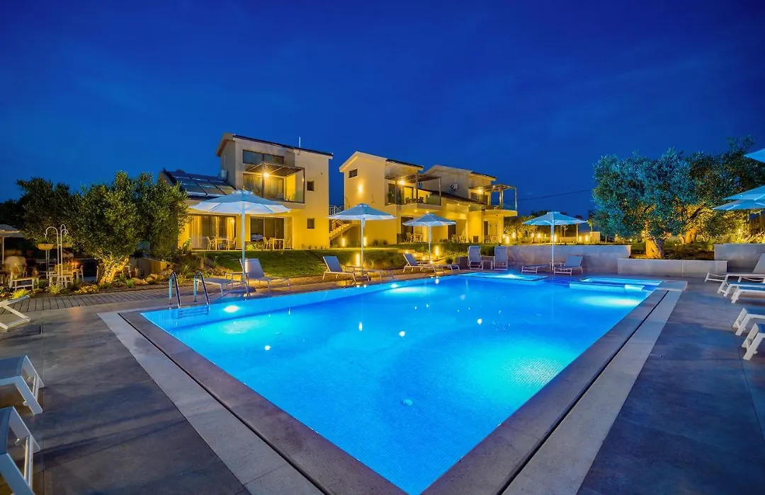 Miroes Suites-1