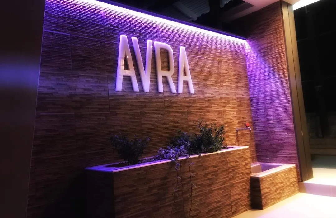Avra Comfort Rooms - Family-1