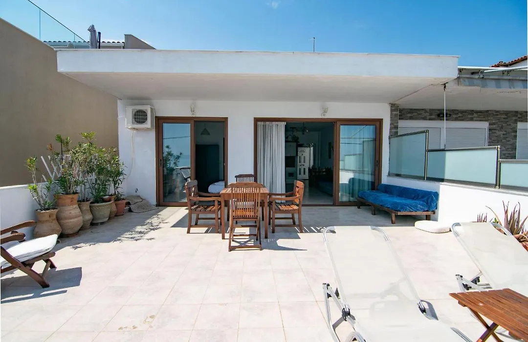 Venus Seaside Apartment By Travelpro Services - Pefkohori Halkidiki-1
