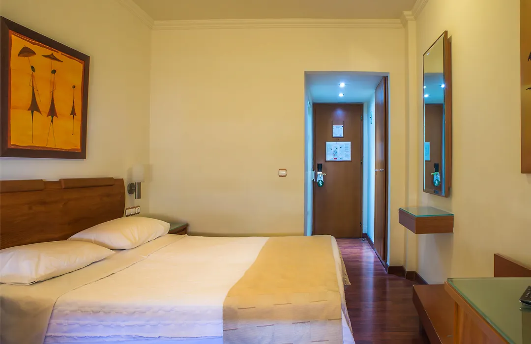 Capsis Hotel Thessaloniki-1