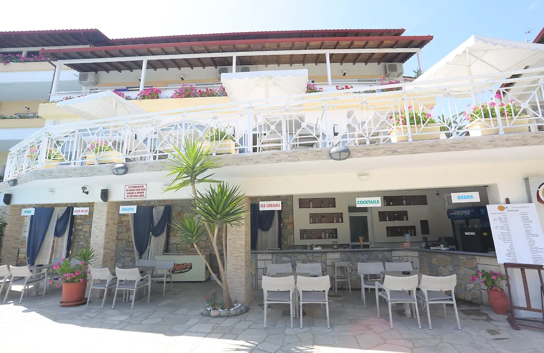 Hotel Tropical-1