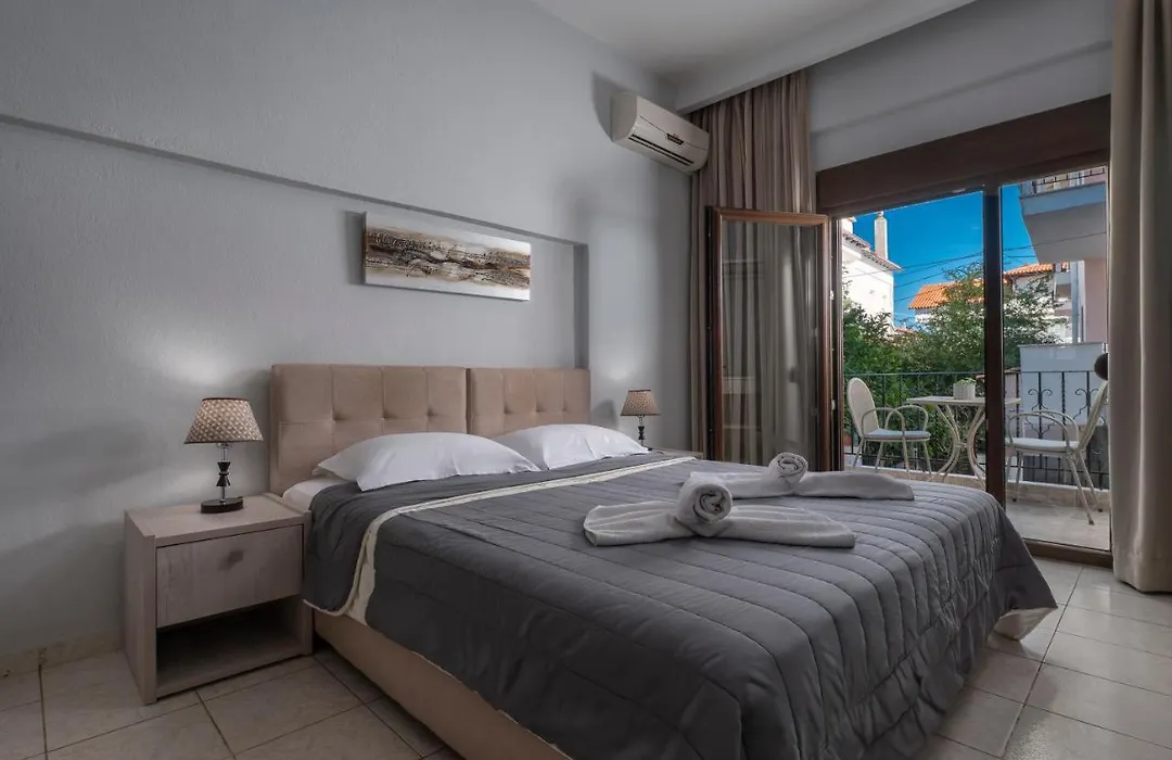 Adonis Hotel-1