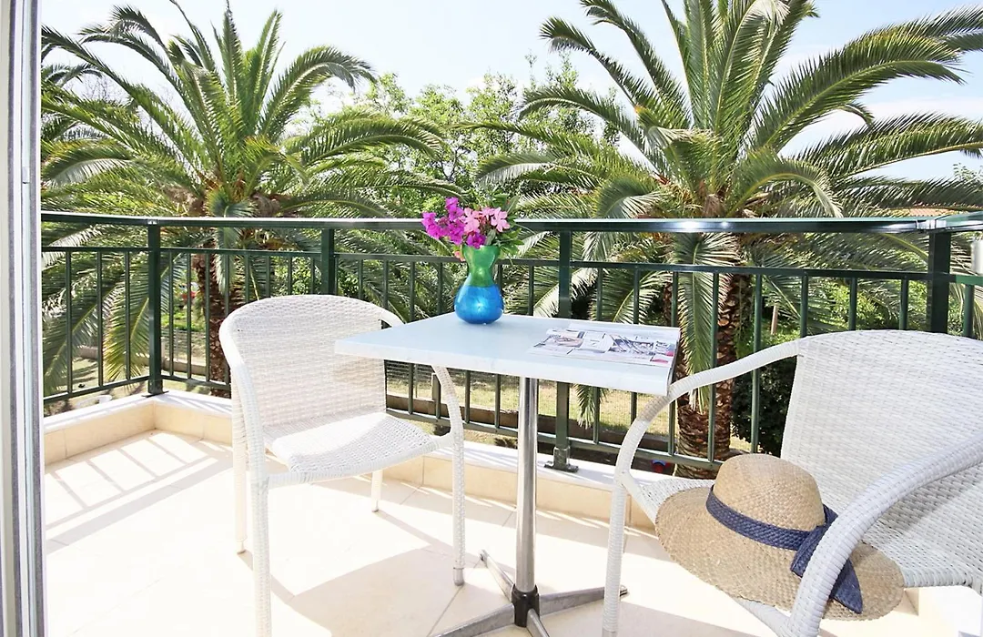 Miramare Hotel-1