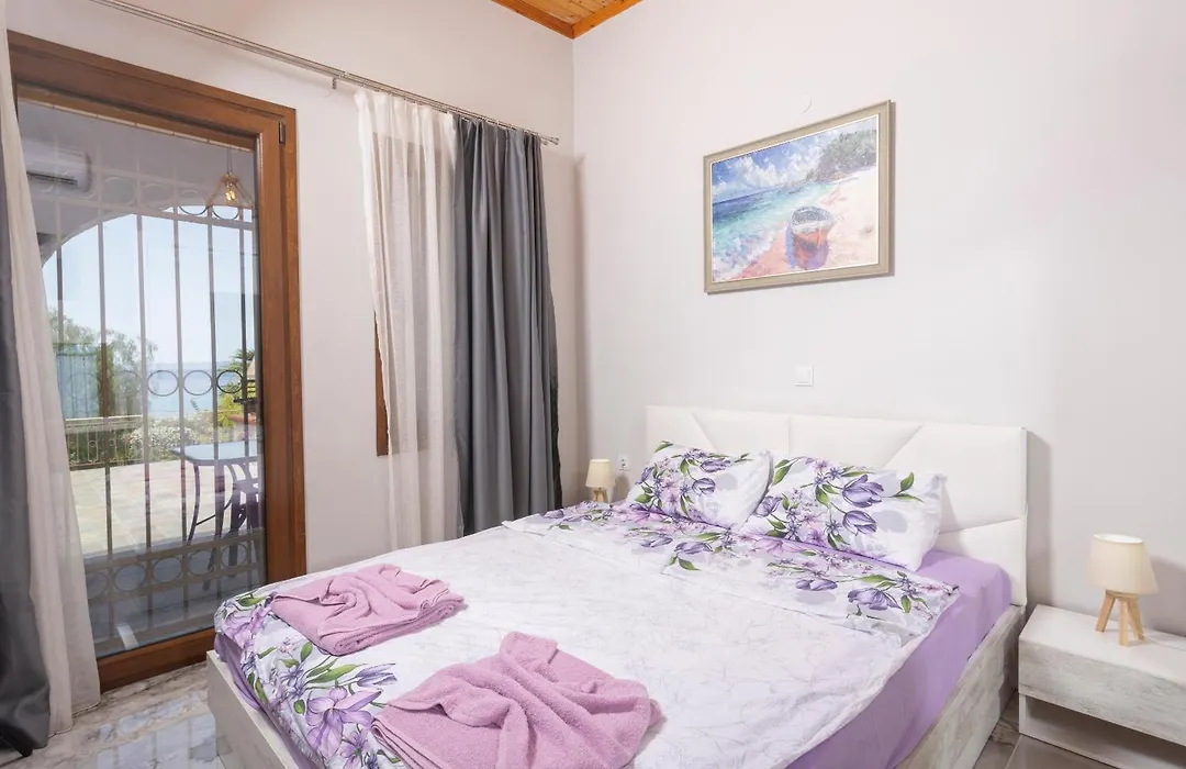 Villa Helga Exotic-1