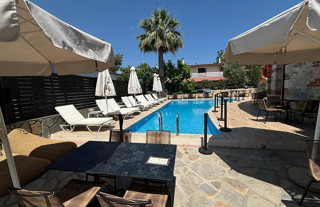 Samel Hotel-1