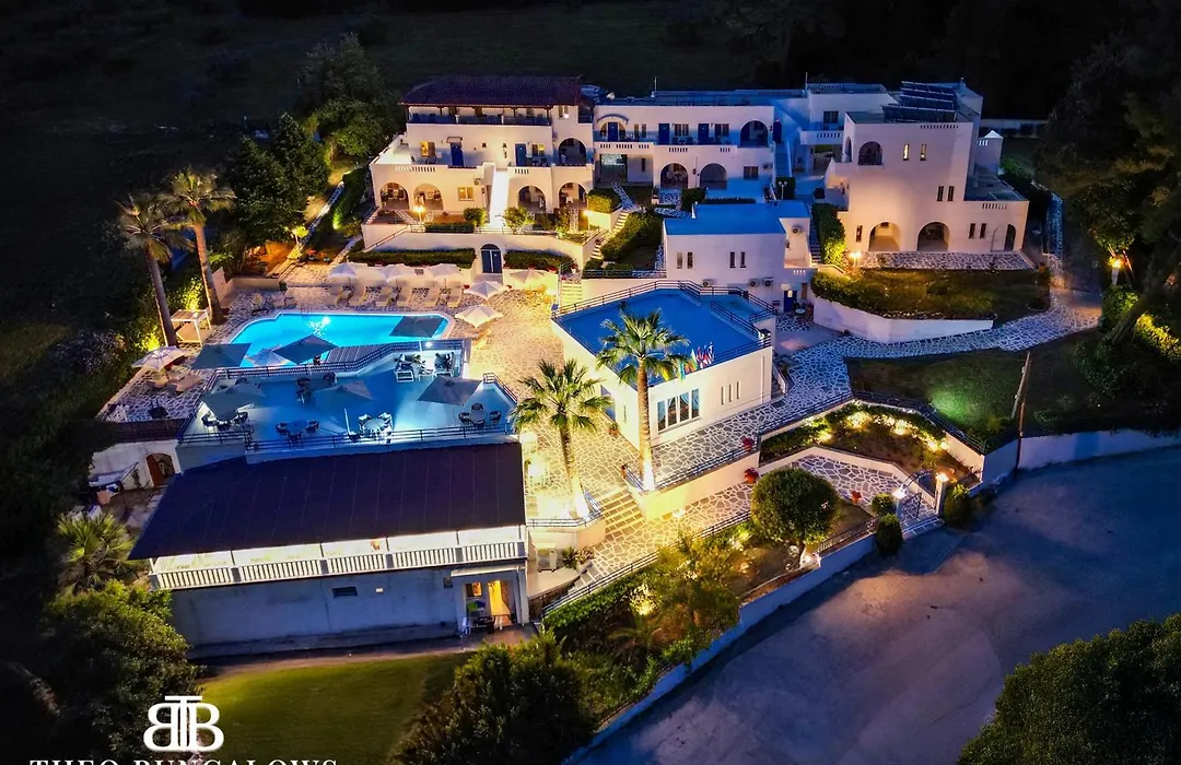Theo Bungalows Boutique Hotel-1