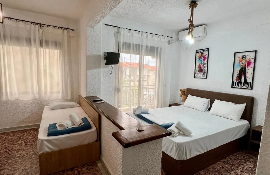 Pelekan Rooms And Apartments Athina 32-1