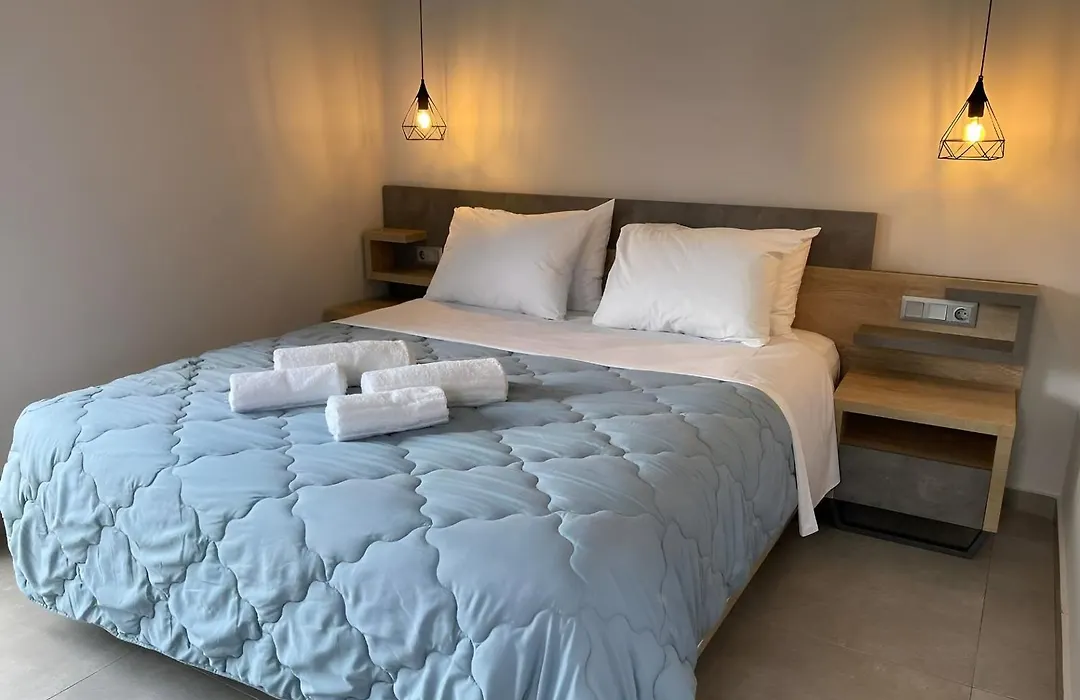 Modern Stay Luxury Suites - Kallikrateia Halkidiki-1