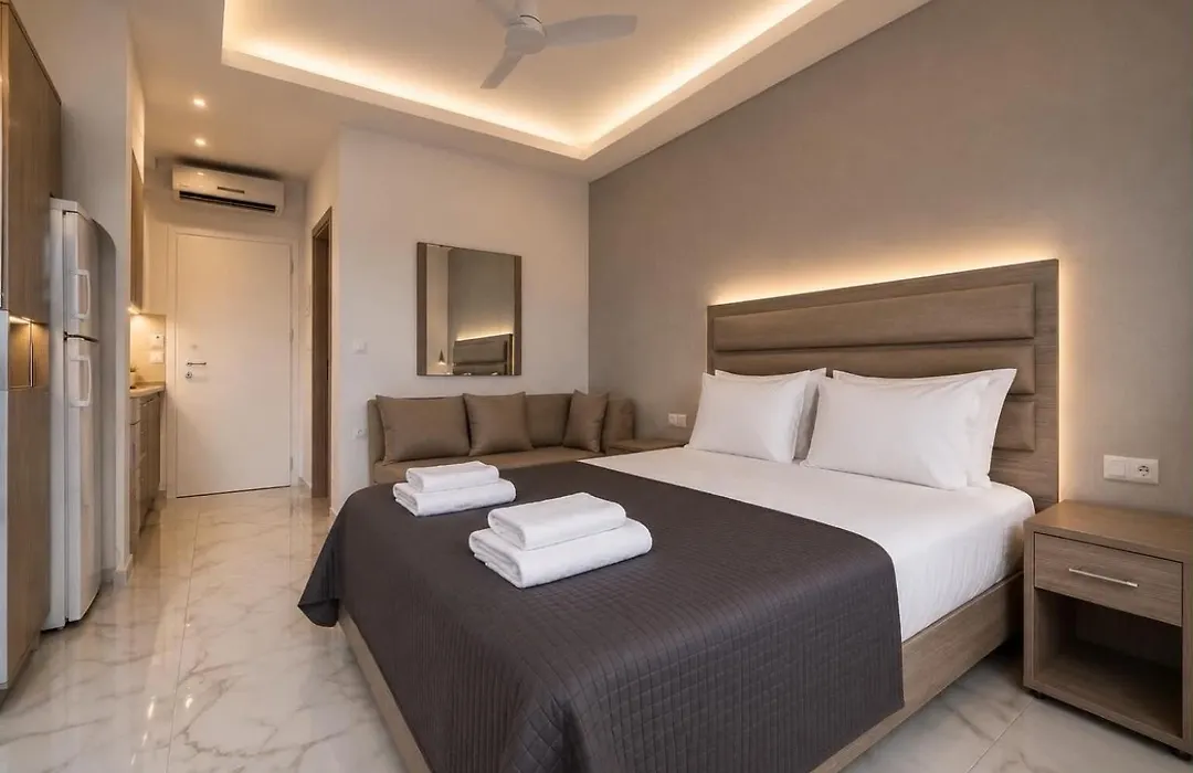 Calua Seaview Rooms-1