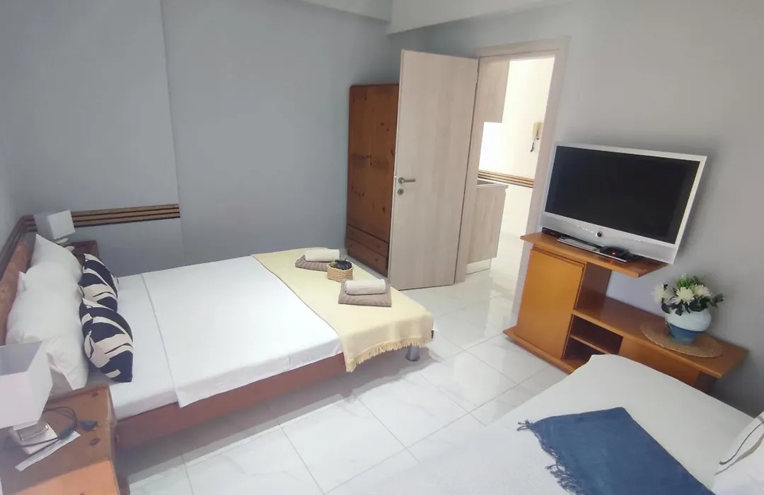Little Hause-1