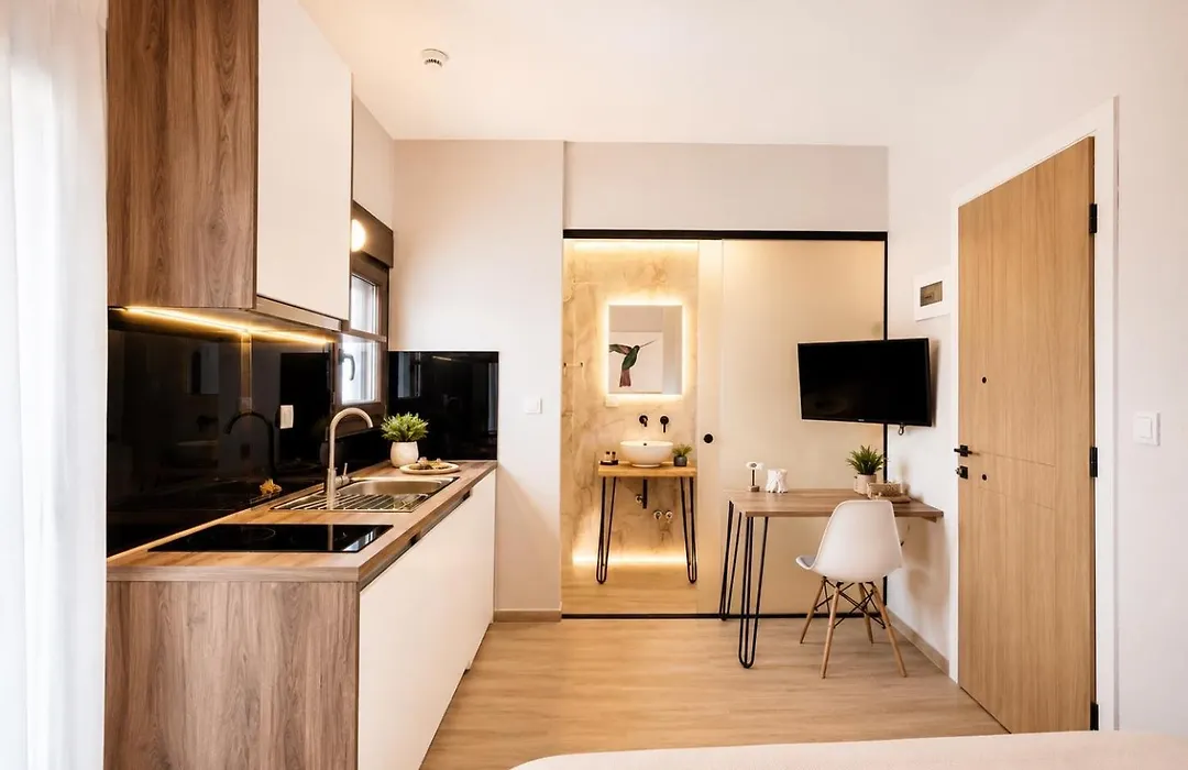 Athonite All Seasons Luxury Suites-1