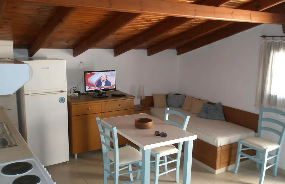 Villa Alexandra Suites-1