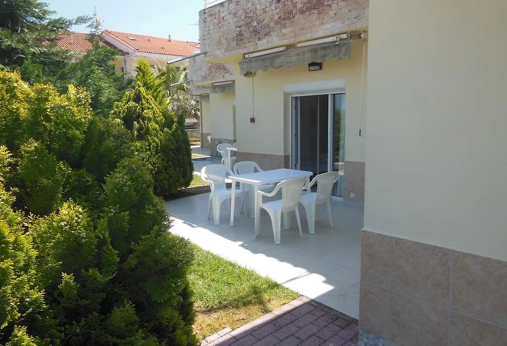 Apartments Monika-1