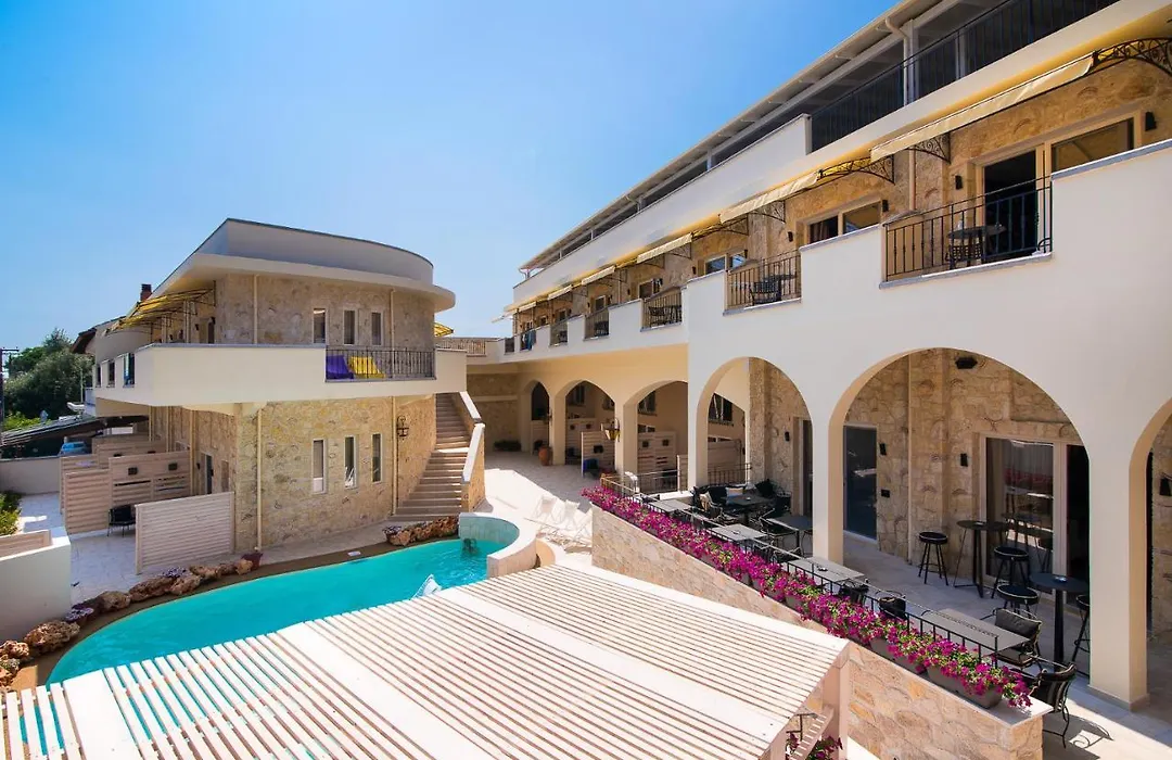 Neikos Mediterraneo Luxury Suites-1
