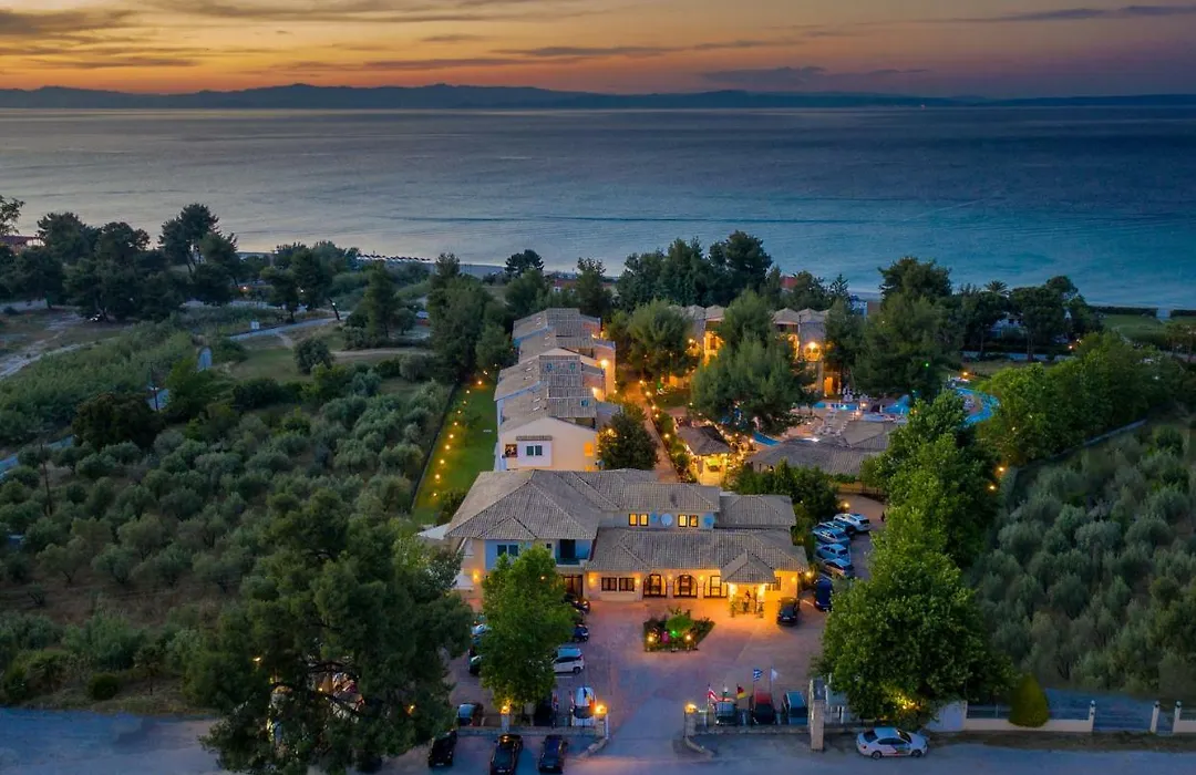 Lesse Hotel-1