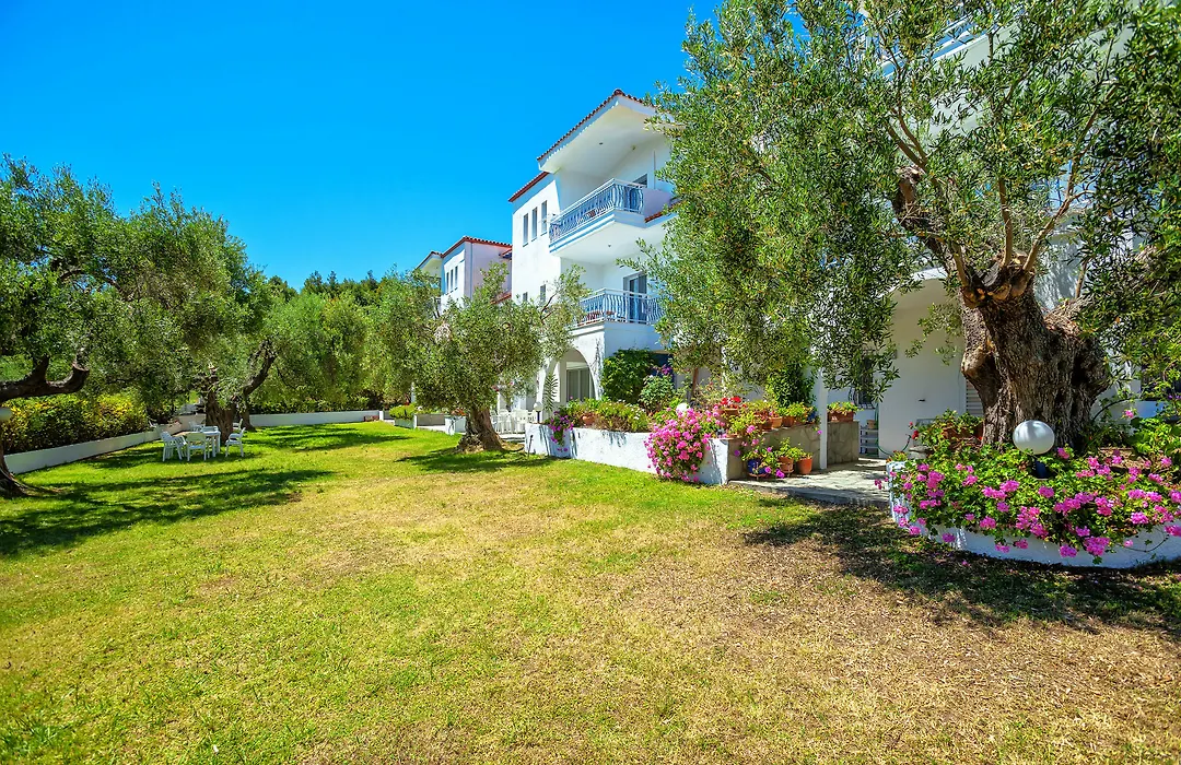 Faros Apartments-1