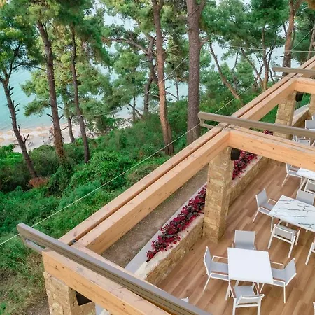 Eos Luxury Suites-2
