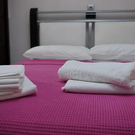 Irenes Apartment-3