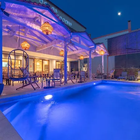 Adonis Hotel-3