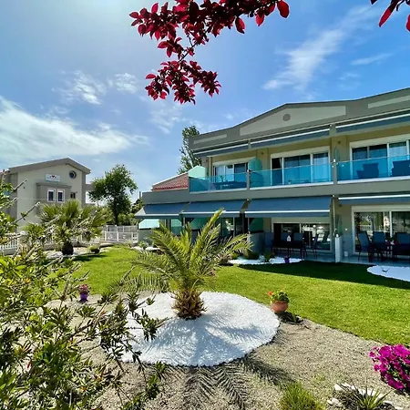 Dream Boutique Apartments-2