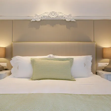 Avaton Luxury Beach Resort - Relais & Chateaux-3