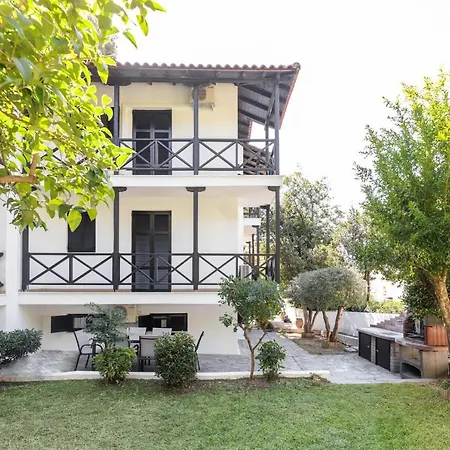 Beach Front Vintage Villa Kalliktratis-3