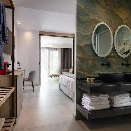 Lagomandra Luxury Suites With Private Pools-3