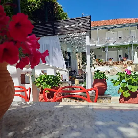 Philoxenia Hotel & Villas-3
