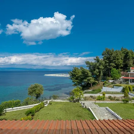 Seaside Paradise Villa-3