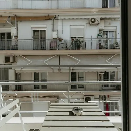 Urban Elegance In Thessaloniki-2
