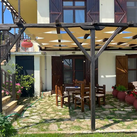 Guesthouse Kaliepia-2