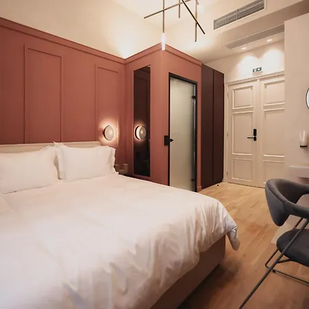 Zenith Premium Suites-2