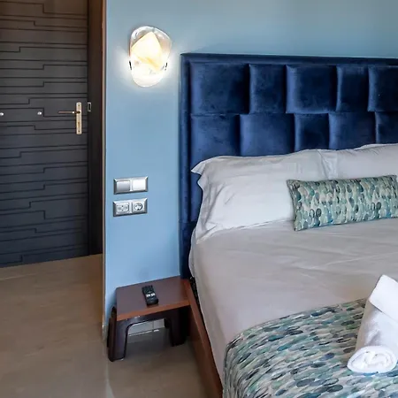 Olia Seaside Residence 120M From The Beach-2