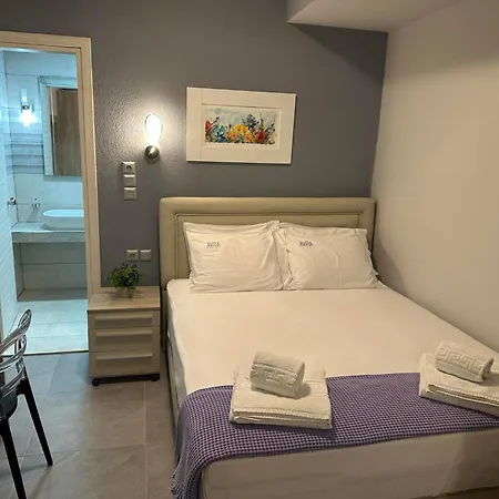 Avra Comfort Rooms-2