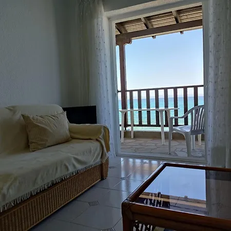 Seafront Apartment Pefkochori-3