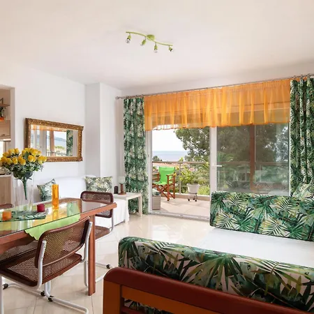 Luxury Apartment-3