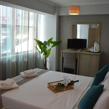 Aqua Mare Sea Side Rooms-2