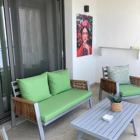 Wide Blue Luxury Boutique Suites-3
