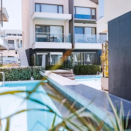 Serenity Suites-2