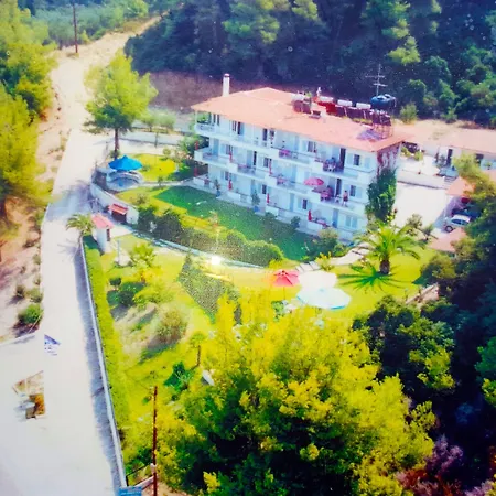 Roditsa Patritsia Apartments-3