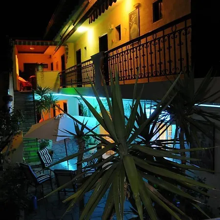 Welcome To Hotel Petunia, In Neos-Marmaras,Xalkidiki ,Greece Twin Room 2-3