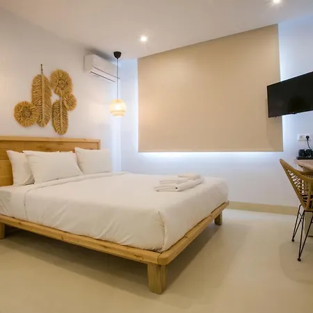 White Corner-2