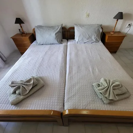 Hotel Agni -Enoikiazomena Diamerizmata-3