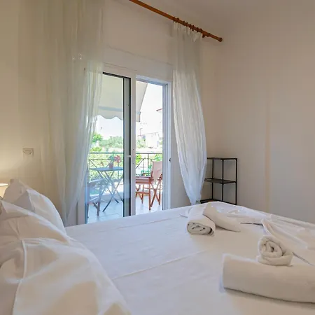 Maltepe Apartment By Rentalspro - Kallithea Halkidiki-2