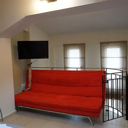 Ameris Studios & Apartments-2